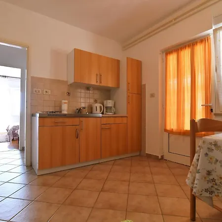 Apartment In 34158 Moscenicka Draga