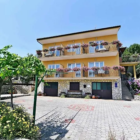 In 34158 Moscenicka Draga